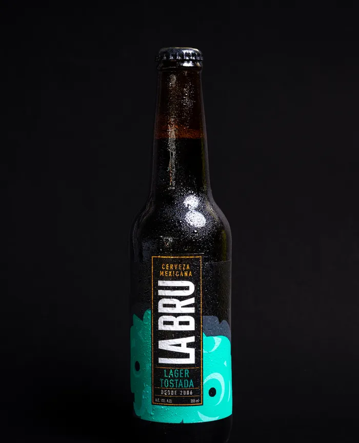 Cerveza Lager Tostada — Oscura y Equilibrada | Cerveza Mexicana LA BRU