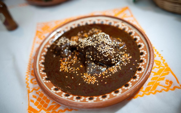 IMAGEN DE MOLE POBLANO